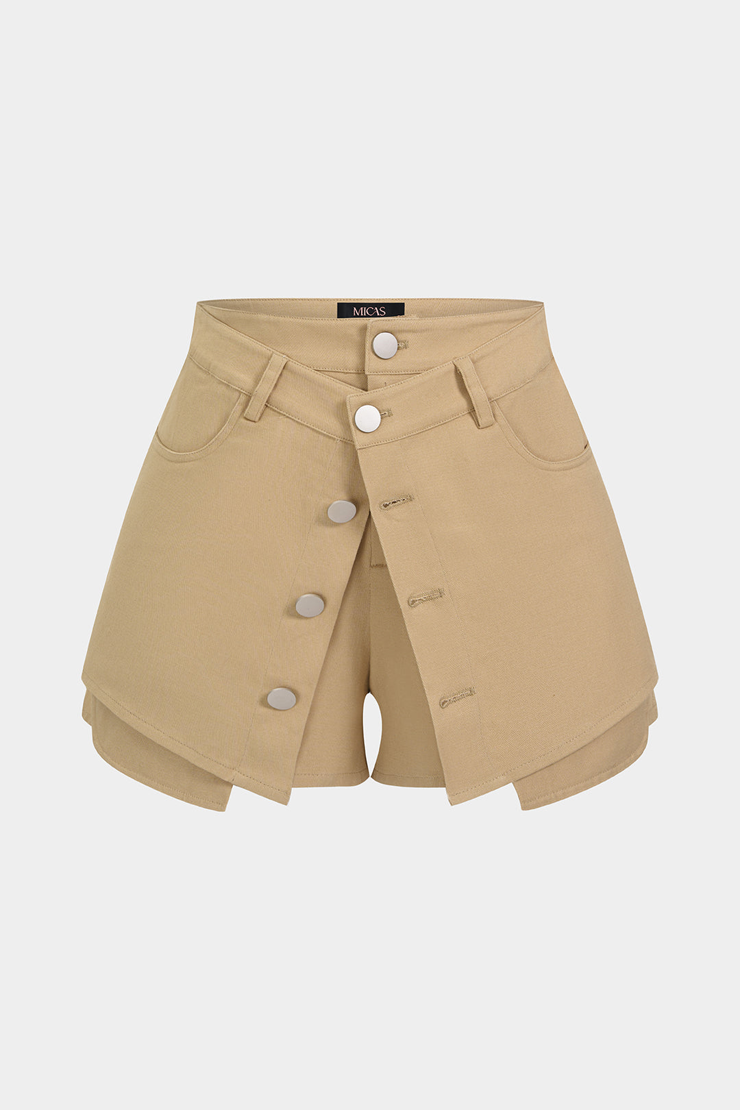 Short met knoopjes en zakken