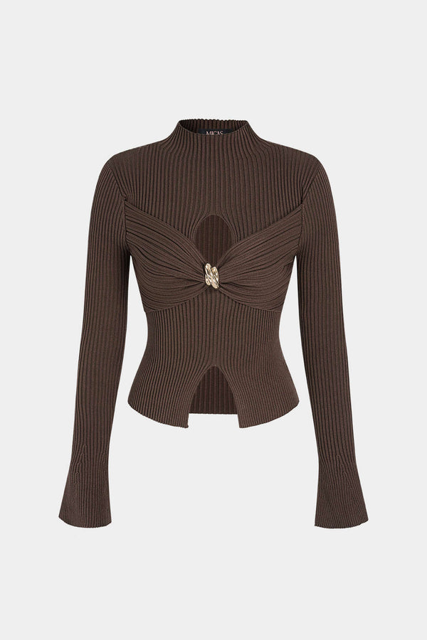 Gebreide metallic top met opstaande kraag en uitsnijding