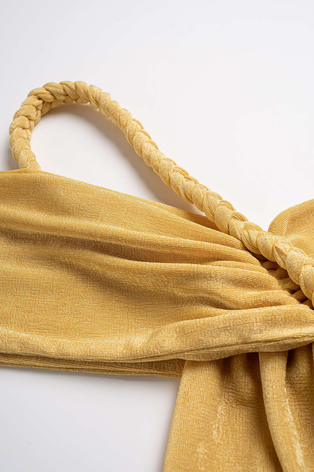 Asymmetrische mouwloze body met één schouder