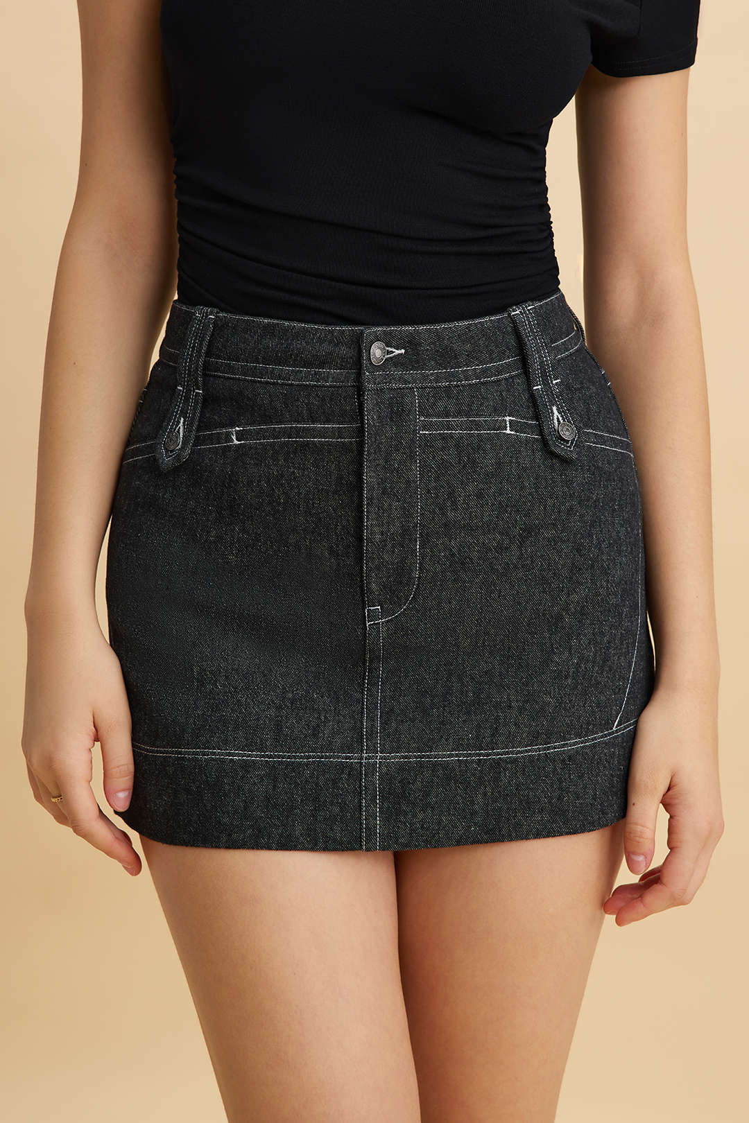 Denim minirok met knoopjes