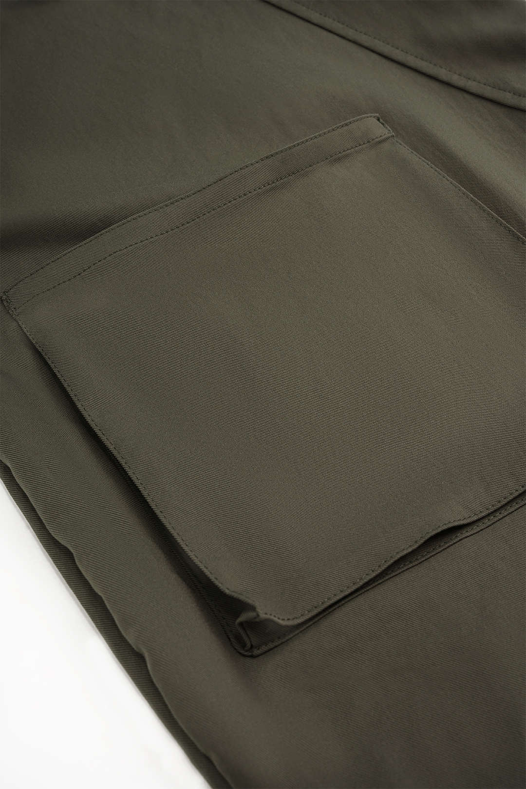 Broek met ruches en zakken