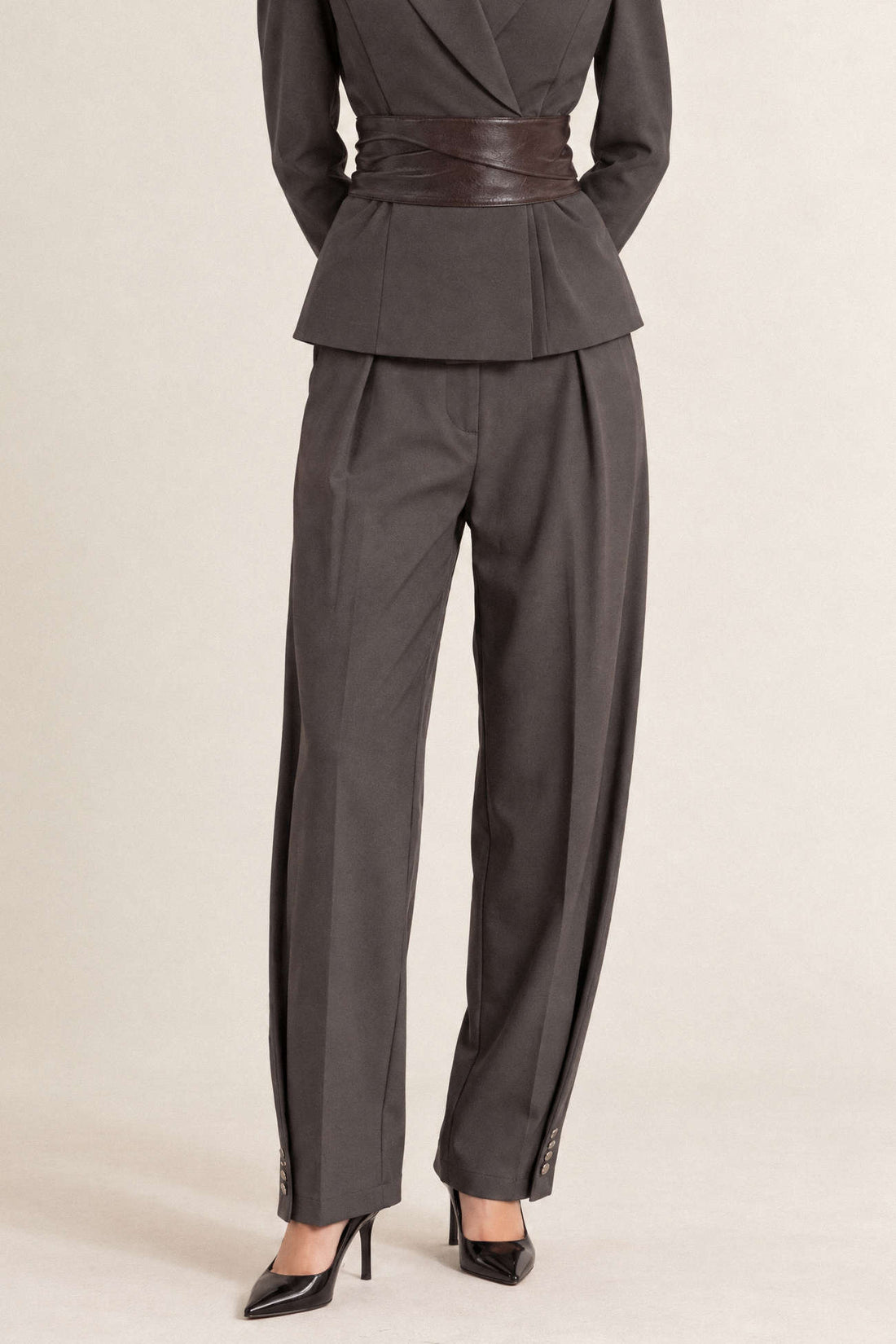 Sanne - Broek met knoopjes