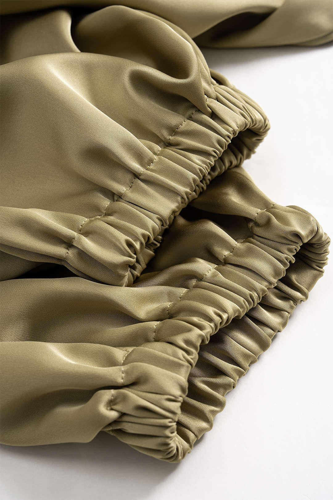 Satijnen geplooide pantalon
