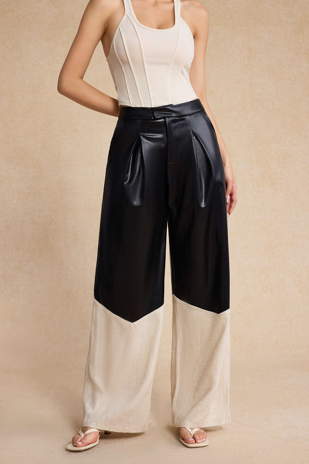 Leren-look linnen pantalon met hoge taille