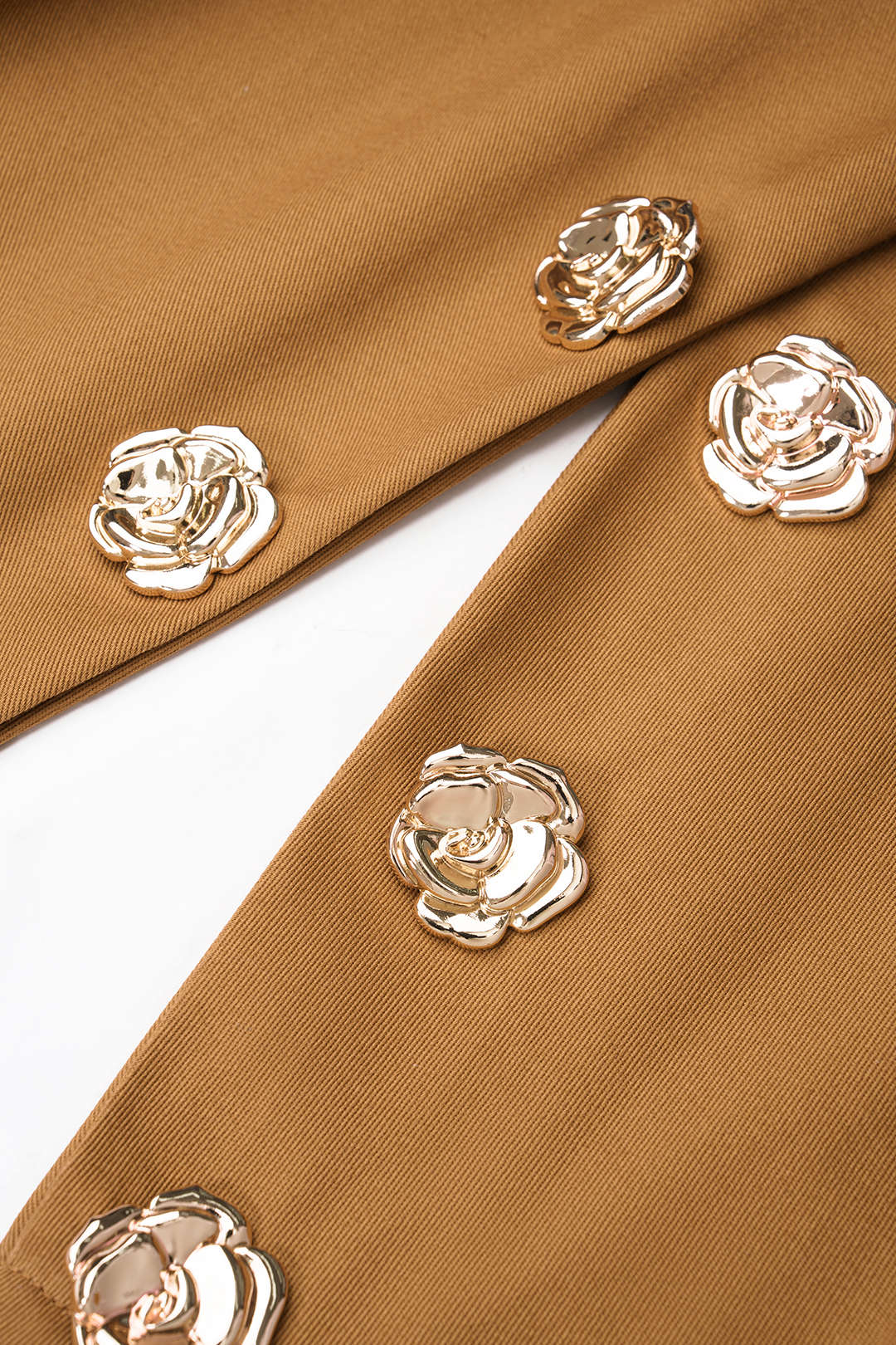 Bloemenprint metallic broek met riem en ballonmodel