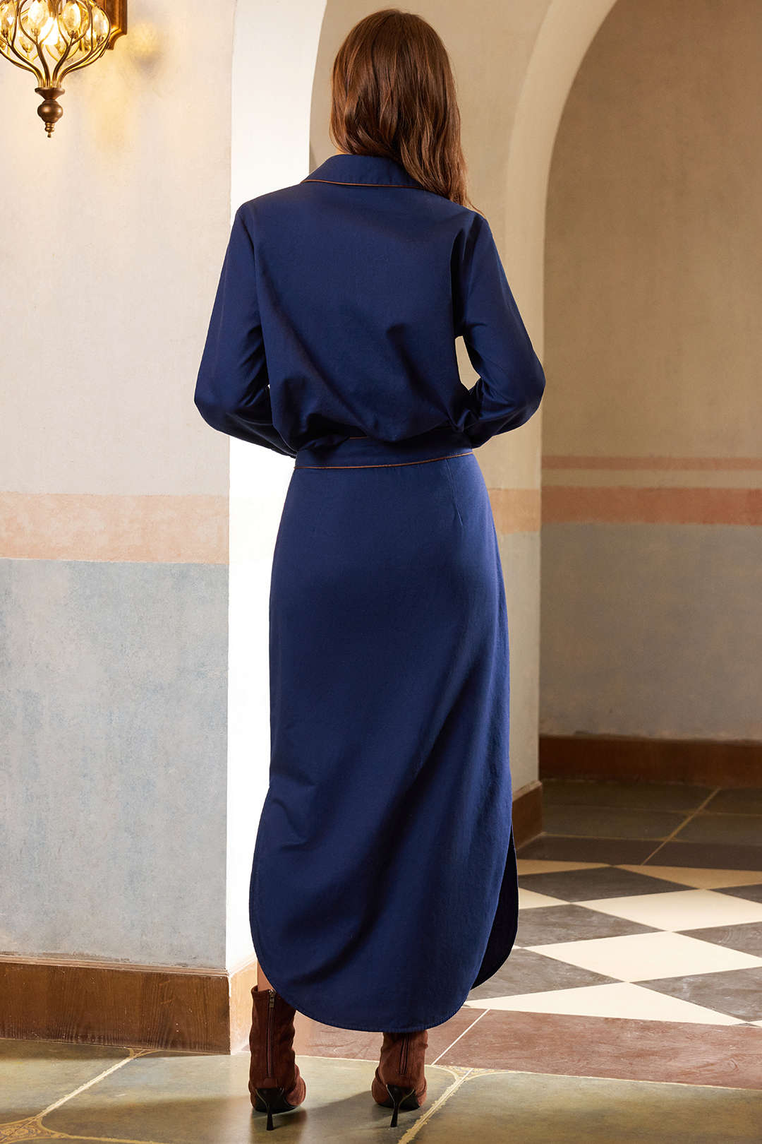 Blouse met kanten rand en lange mouwen