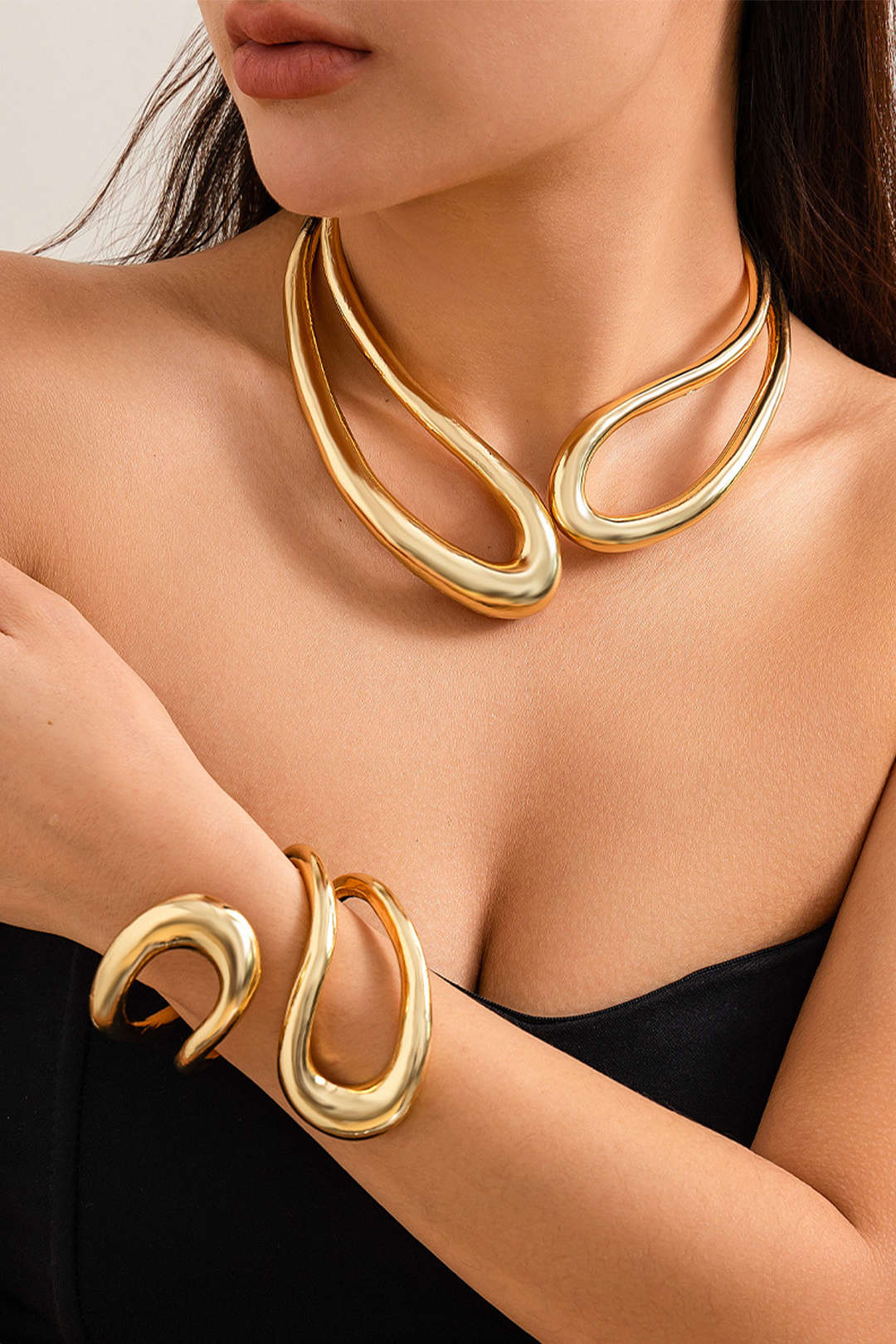 Asymmetrische ketting met uitsnijding
