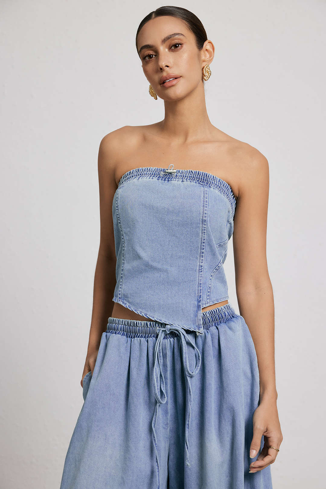 Demi - Denim set met strapless top en jeans