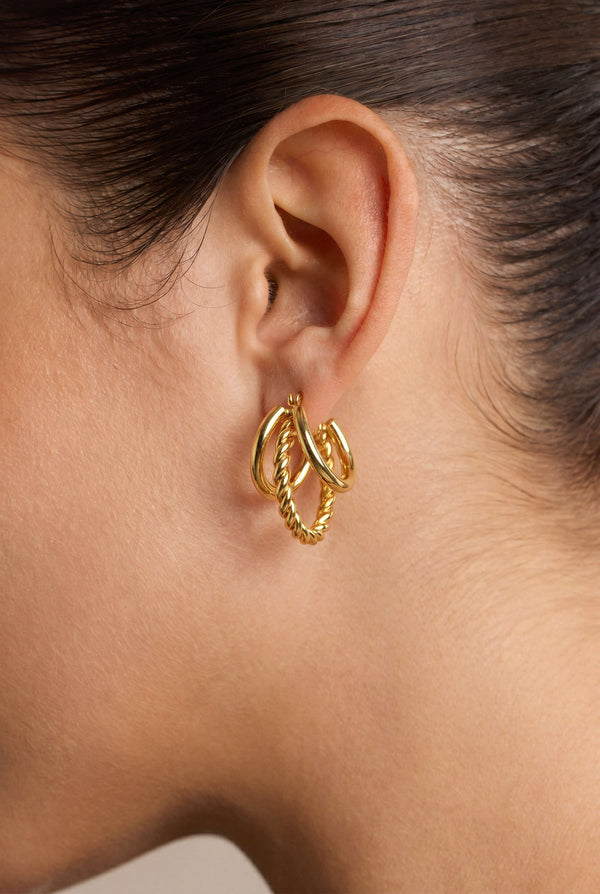Oorbellen met gedraaid detail