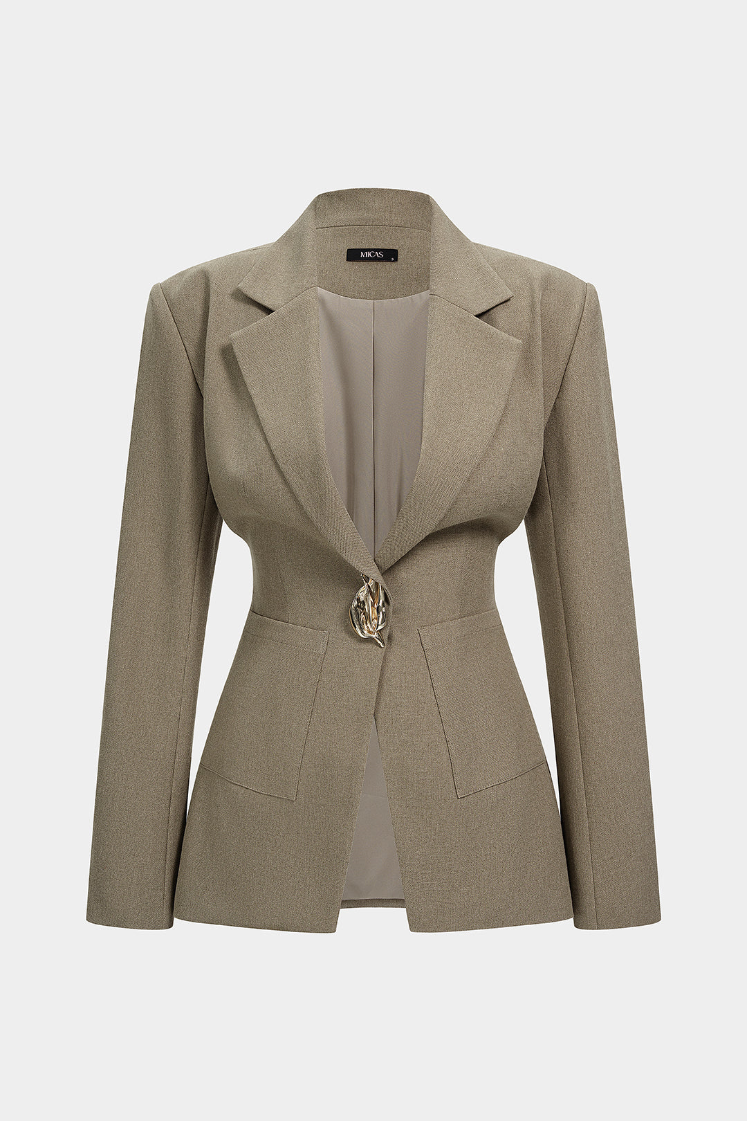 Metallic blazer met reverskraag, knoopjes en smokwerk