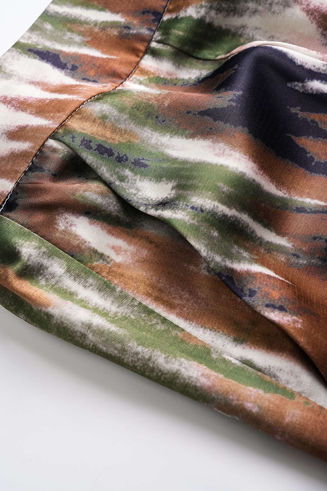 Satijnen broek met hoge taille en wijde pijpen