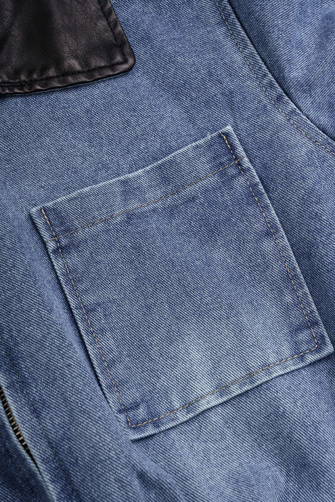 Denim patchwork jumpsuit met zakken en lange mouwen