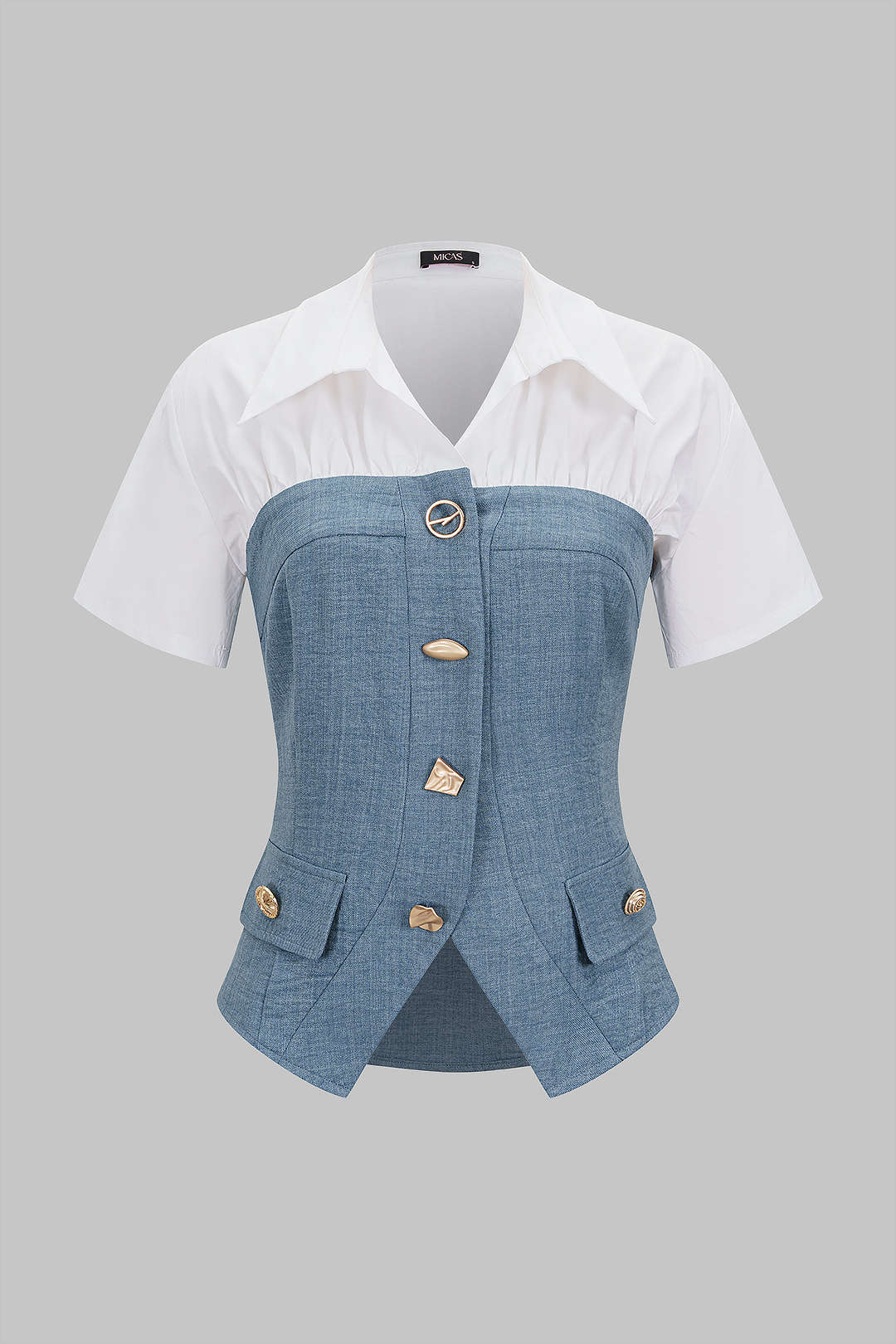 Top met knoopjes, revers en korte mouwen