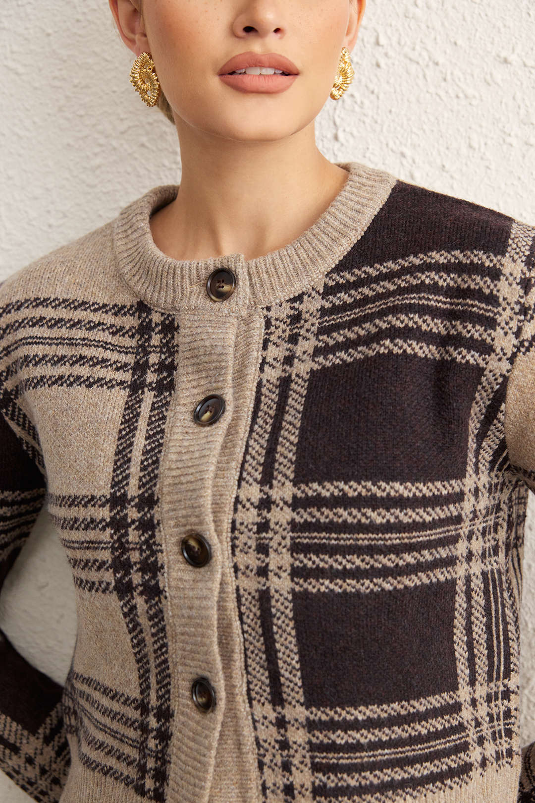 Zara - Gebreid vest met ronde hals en knoopjes