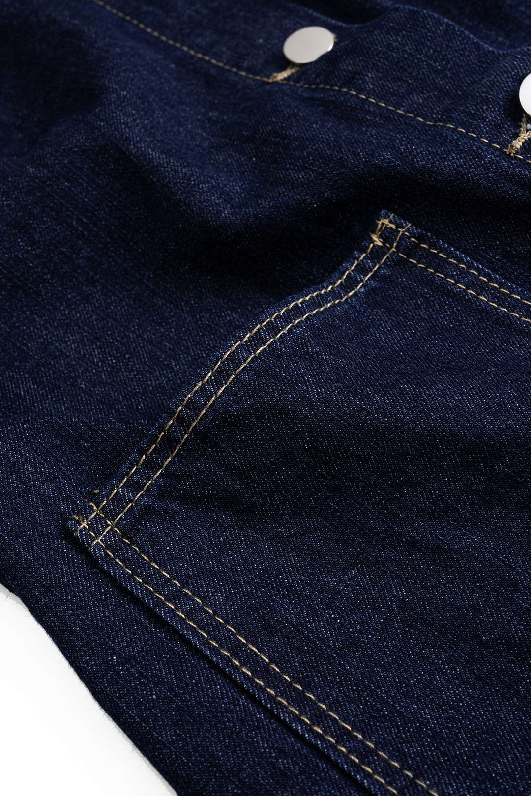 Denim top met knoopjes en lange mouwen