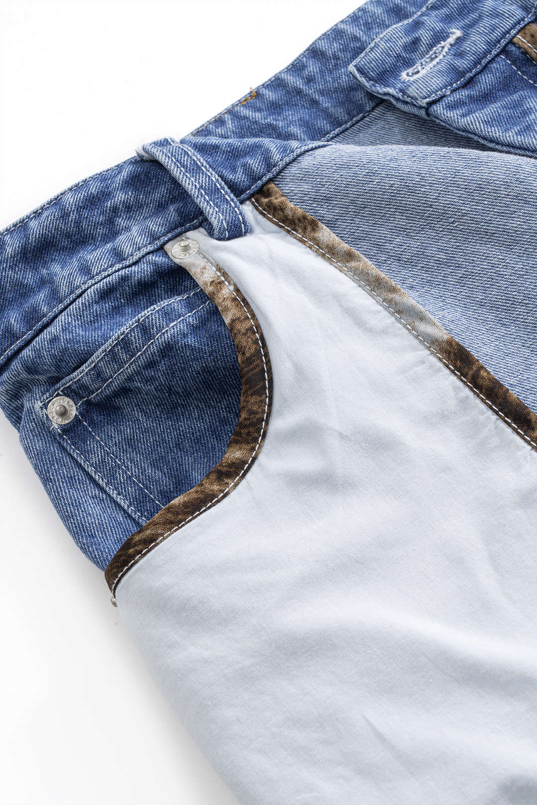 Jeans met ruches, zakken en wijde pijpen