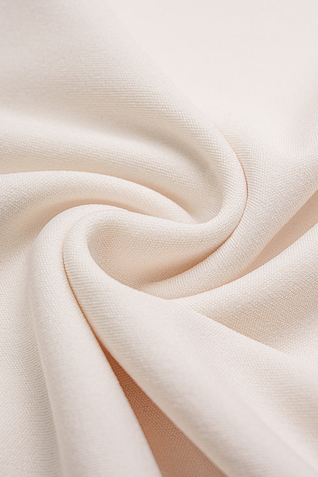Asymmetrische mouwloze maxijurk met gedraaid detail