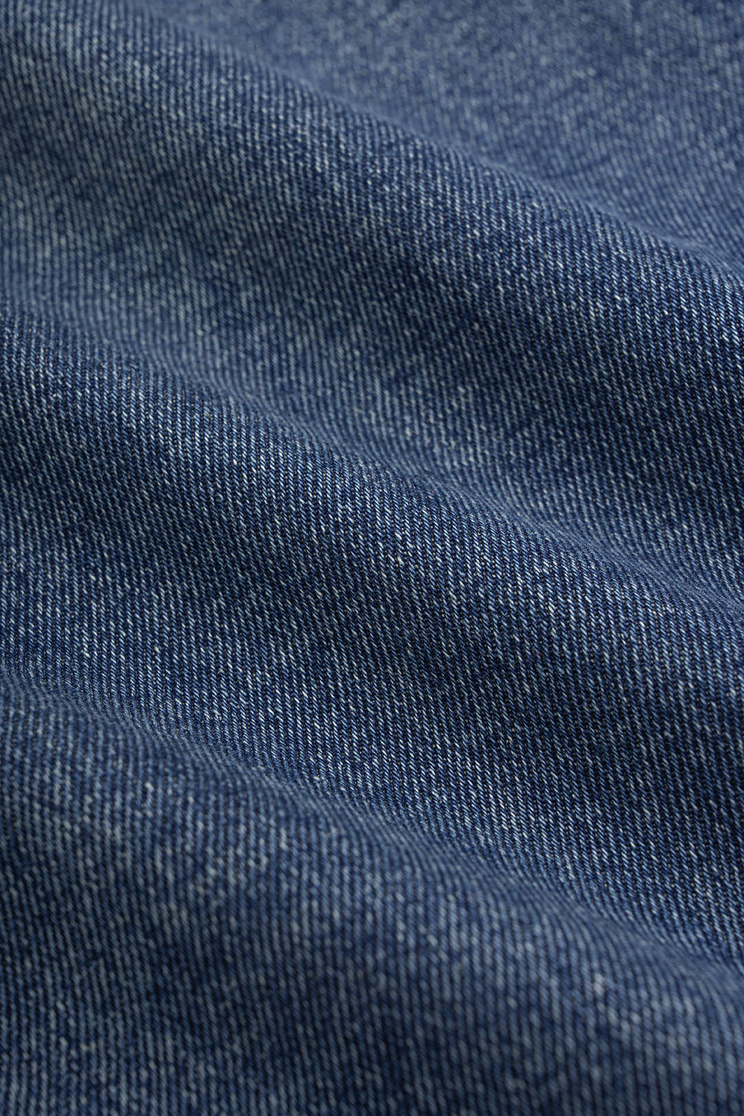 Dana - Metallic jeans met wijde pijpen