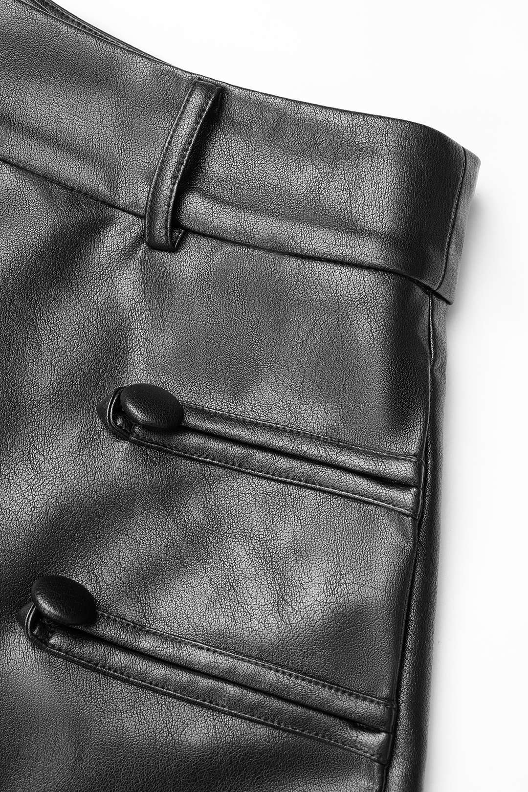 Leren-look short met wijde pijpen