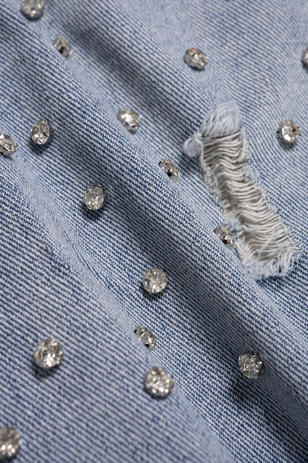 Denim ripped short met strass