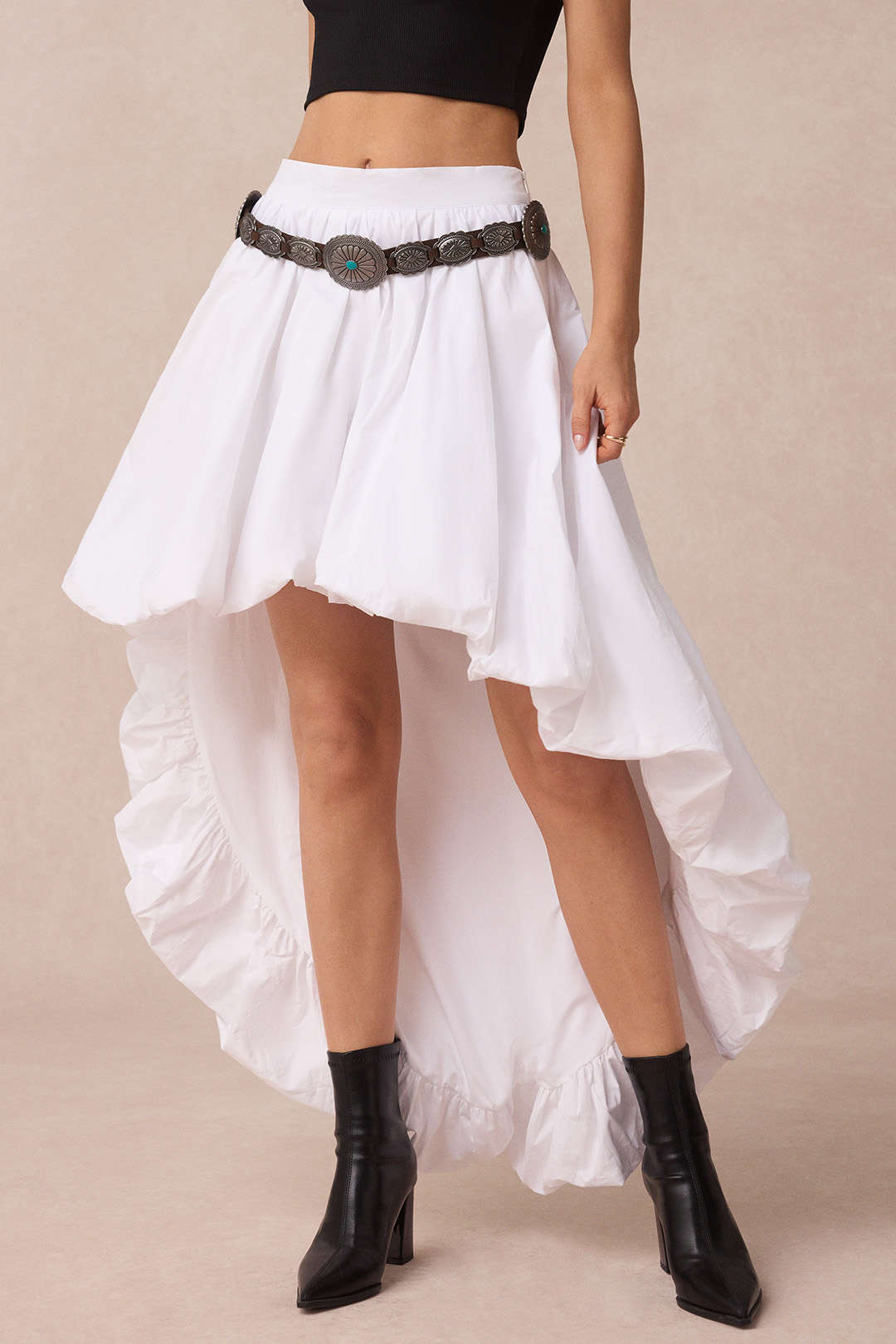 Rok met asymmetrische zoom en ruches