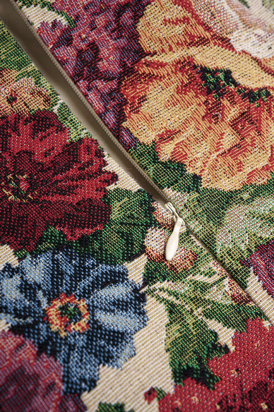 Bloemenprint metallic minijurk met kettingdetail