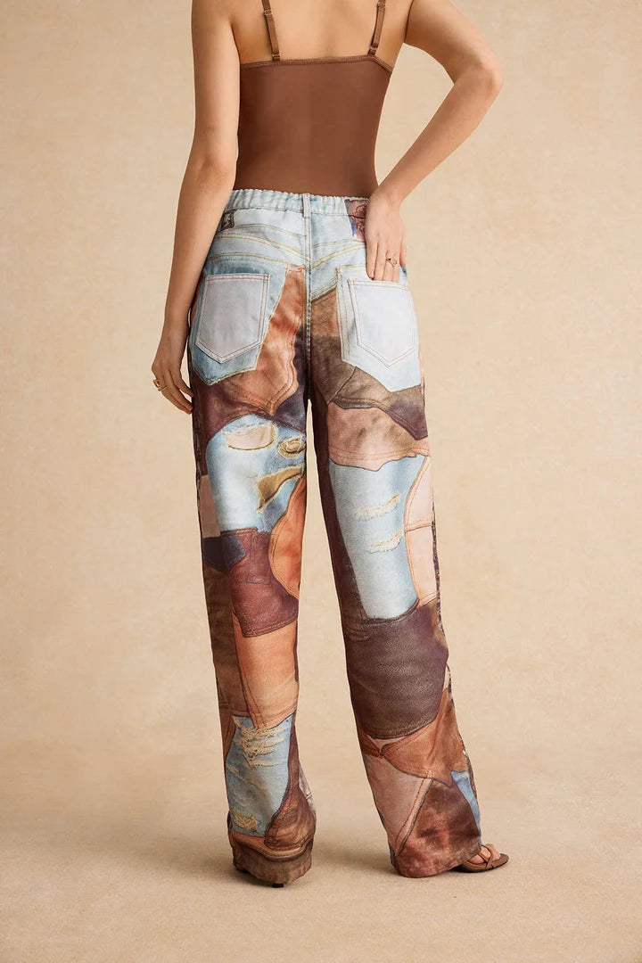 Broek met kleurblokken en wijde pijpen