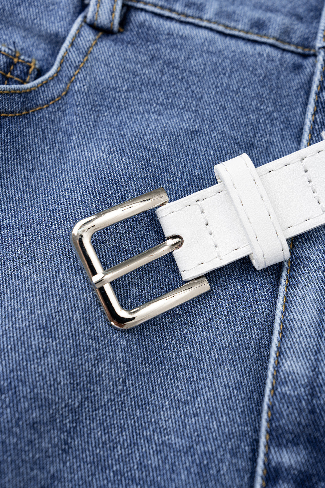 Denim patchwork rok met kant, riem en hoge taille
