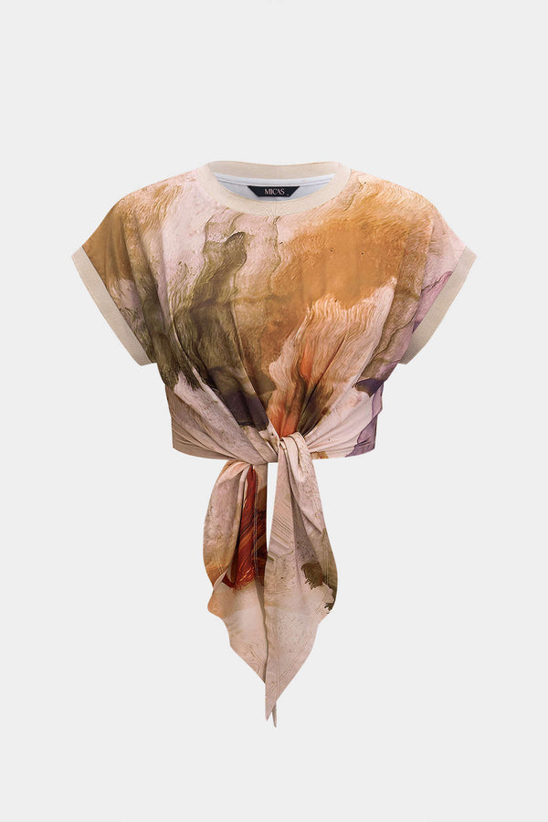 T-shirt met gedraaid detail, knoopdetail en korte mouwen