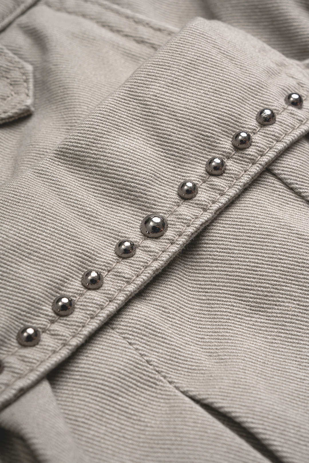 Short met strik, hoge taille en zakken
