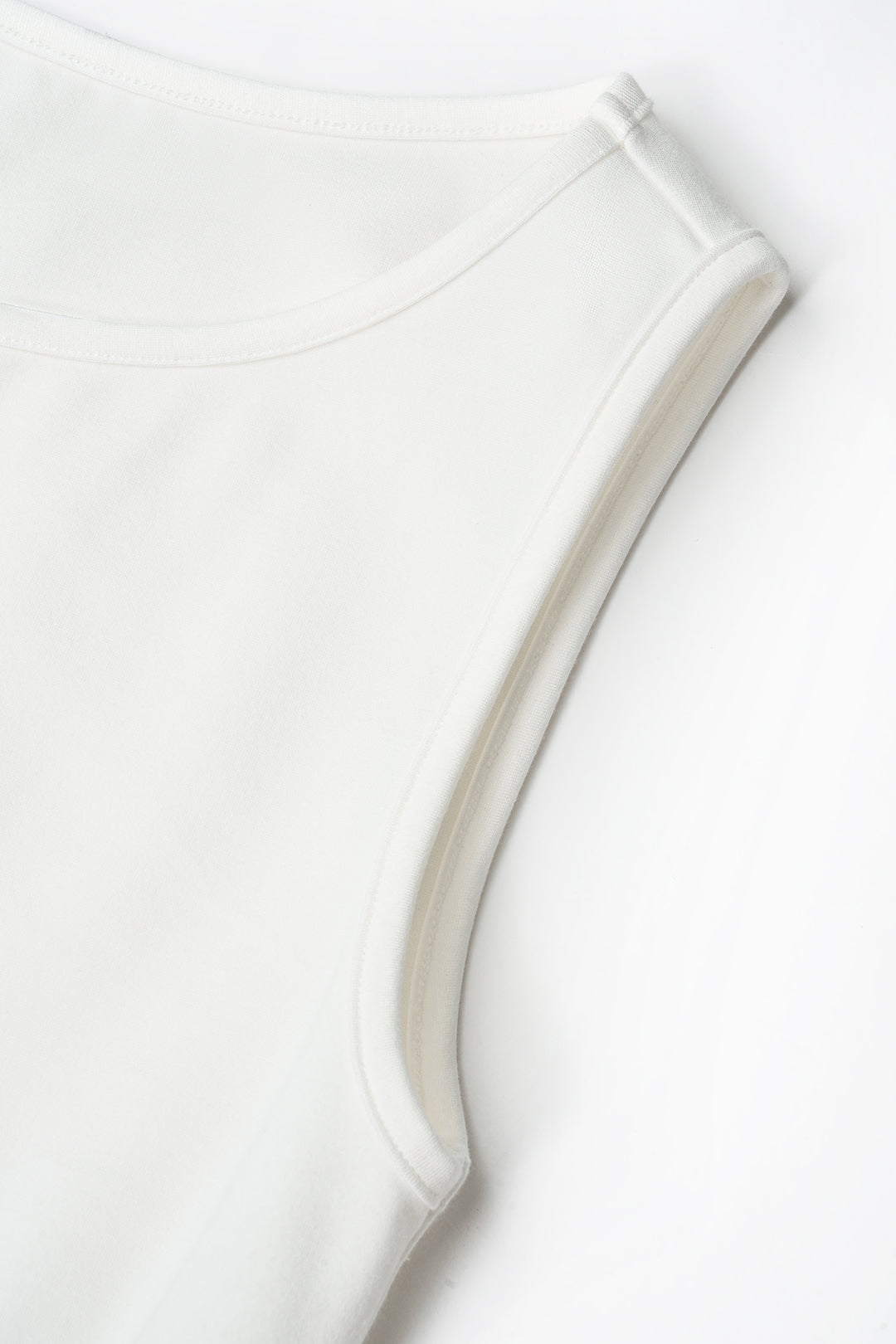 Effen asymmetrische maxijurk met ronde hals
