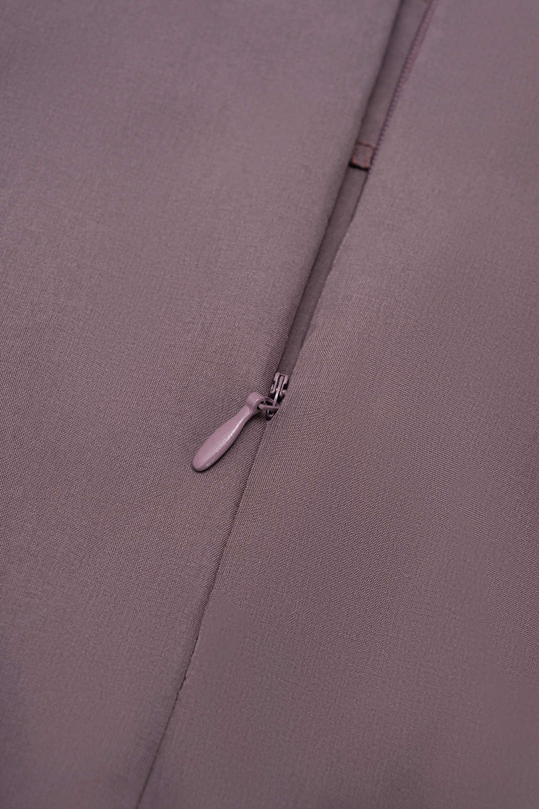 Effen metallic rok met knoopjes, hoge taille en A-lijn