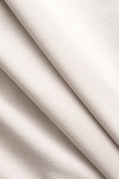 Asymmetrisch kantpaneel MIDI -jurk