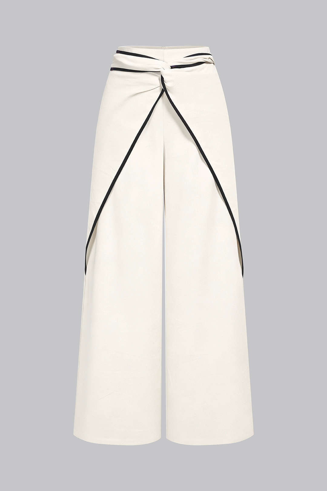 Linnen broek met ruches, gedraaid detail en knoopdetail