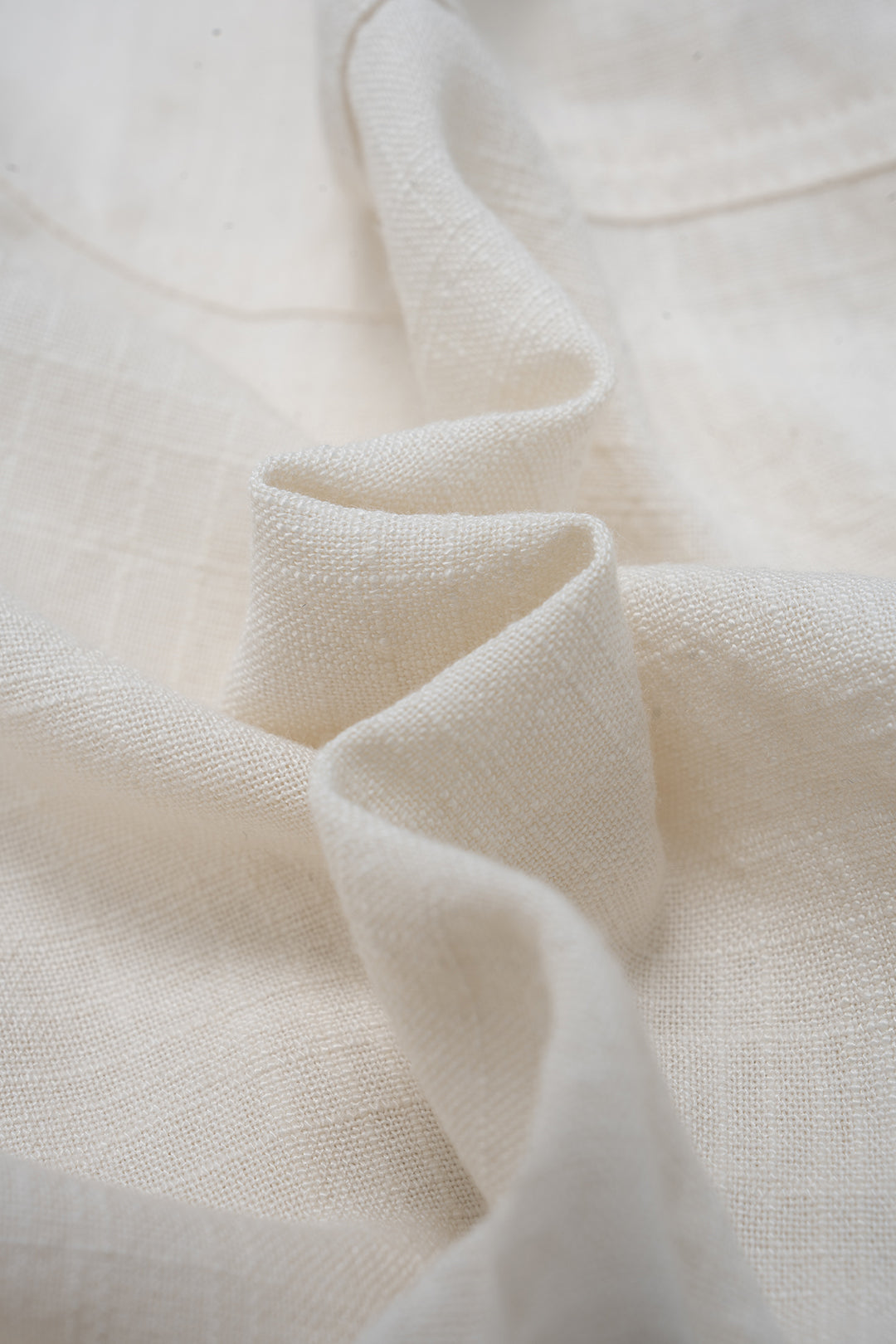 Linnen blouse met revers, knoopjes en korte mouwen