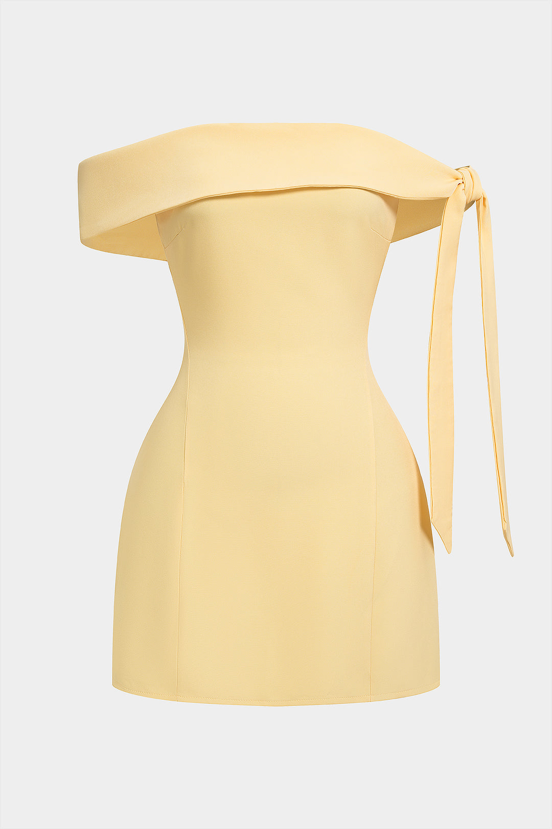 Effen asymmetrische minijurk met blote schouders en strik