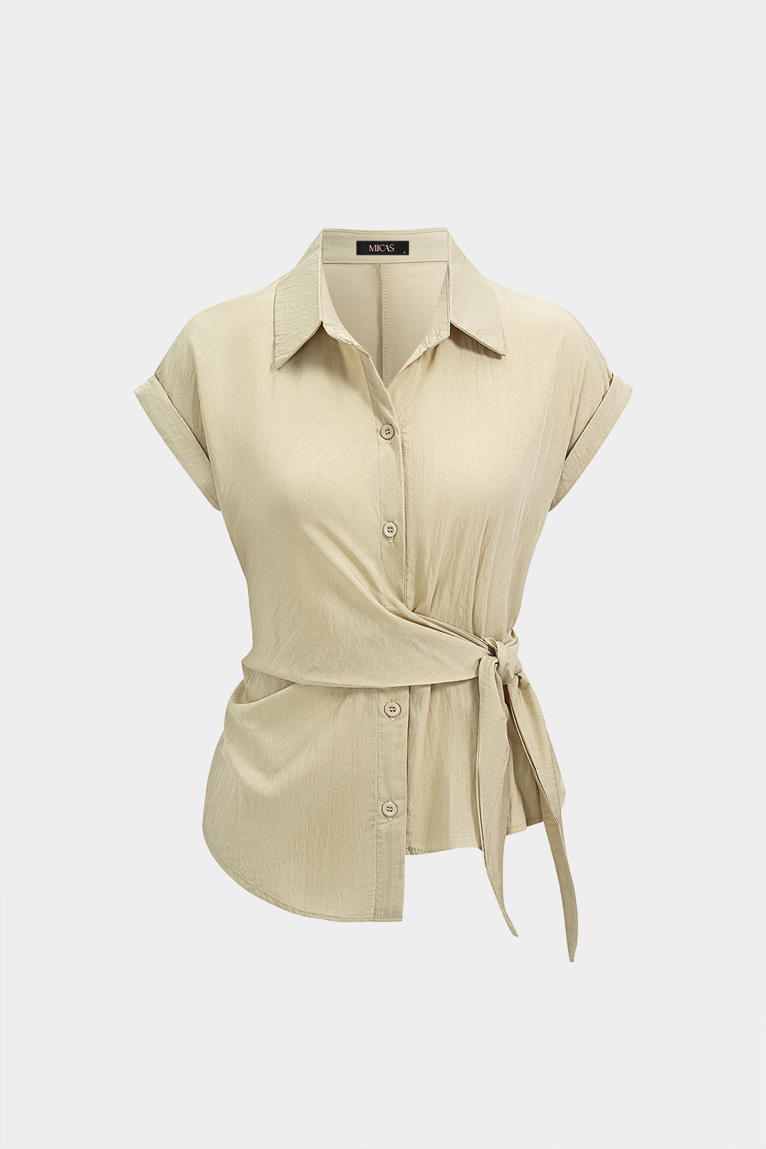 Blouse met revers, knoopjes en knoopdetail