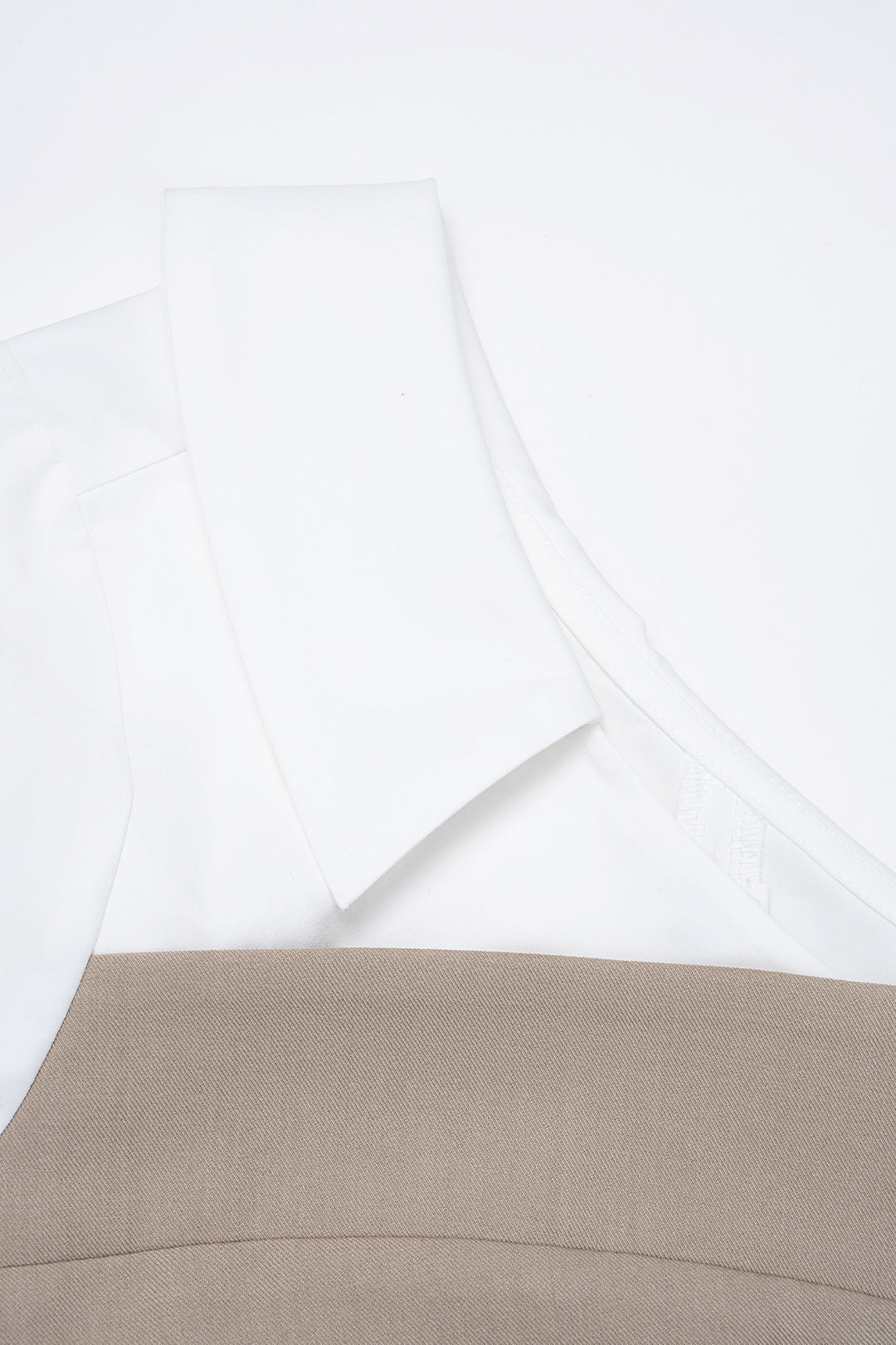 Metallic asymmetrische blouse met één schouder en rits