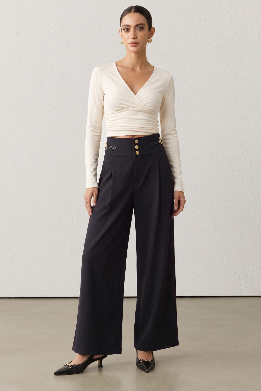 Metallic broek met knoopjes en hoge taille