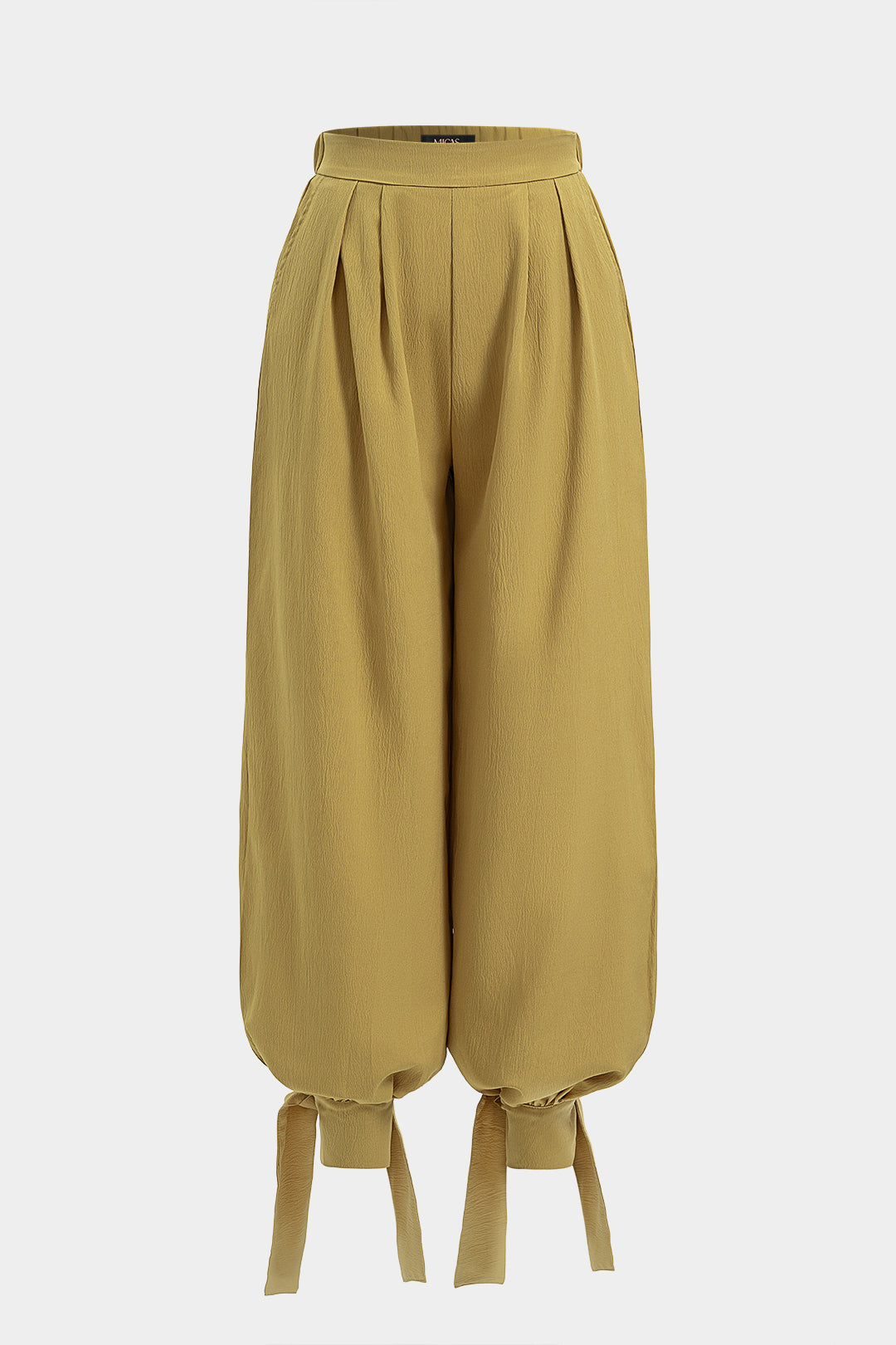 Broek met ruches en strik