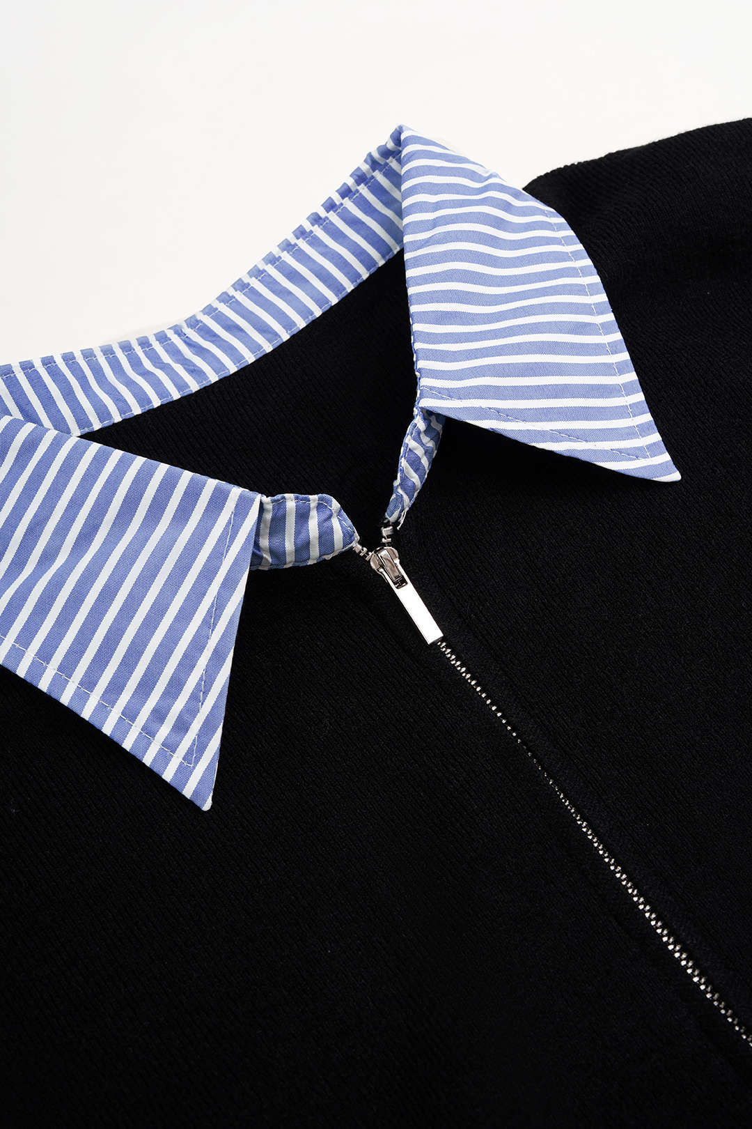 Gebreide patchwork top met rits en lange mouwen