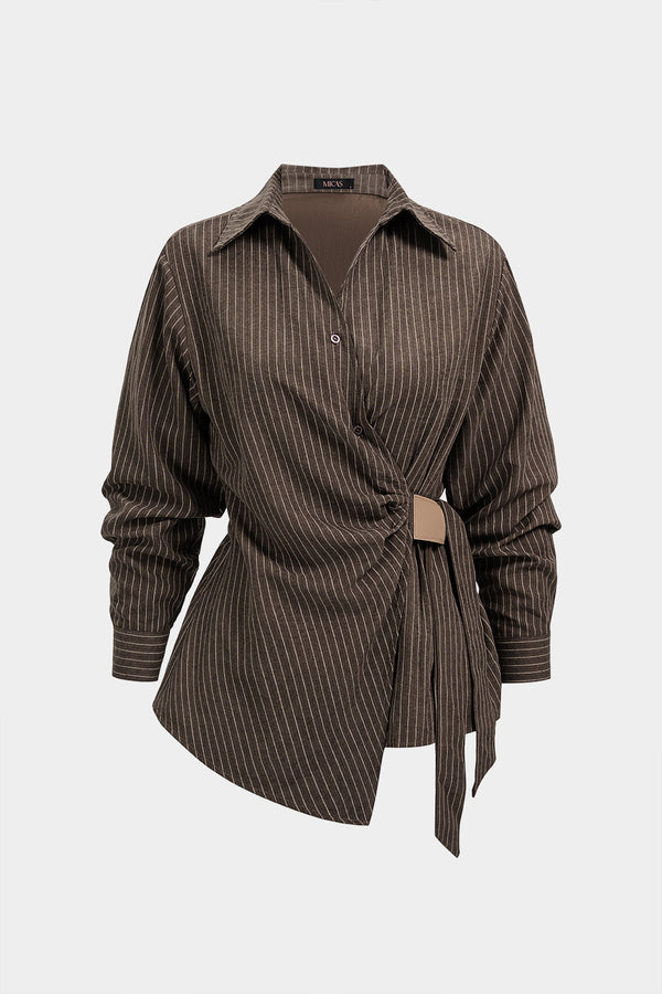 Gestreepte asymmetrische blouse met strik en lange mouwen