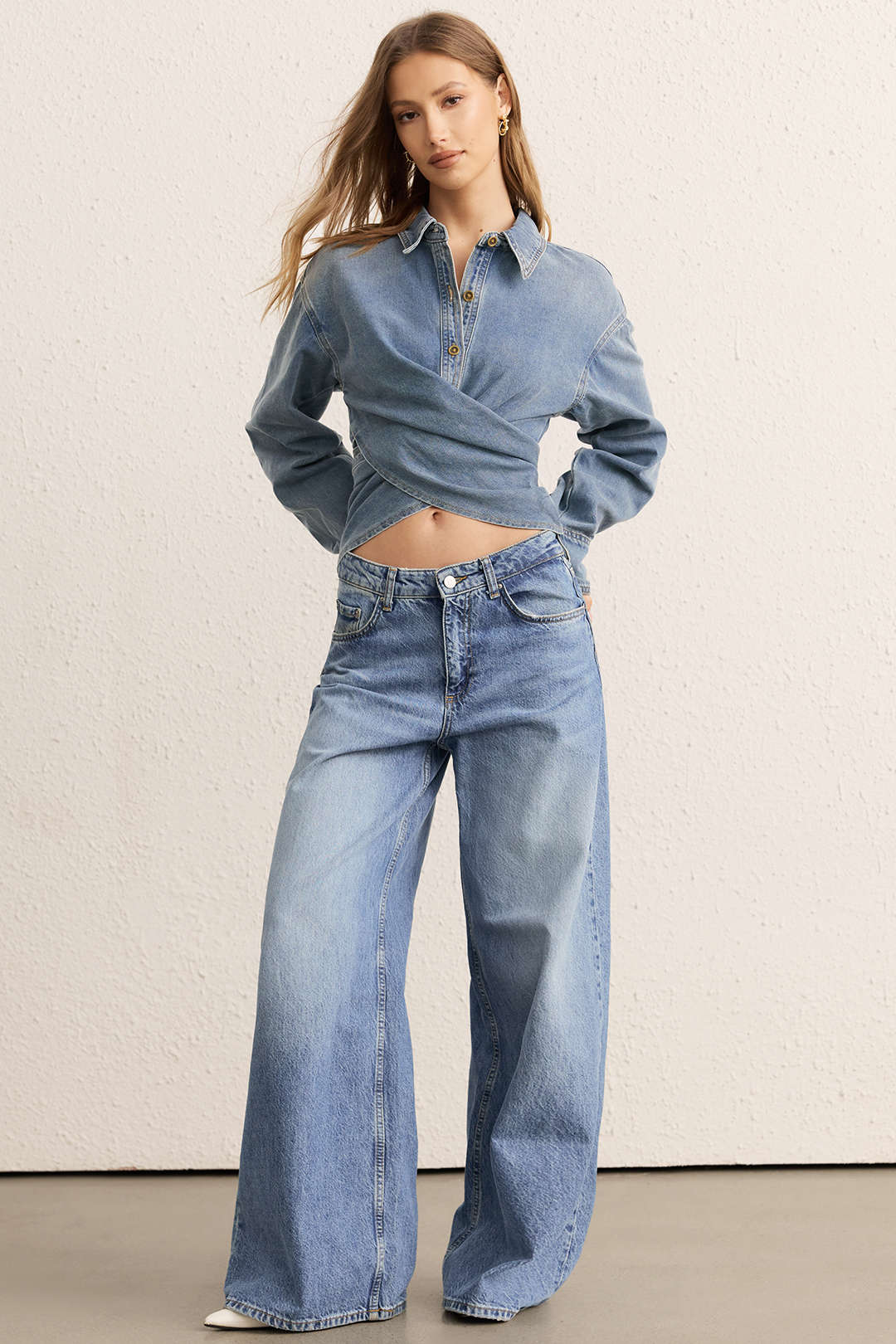 Denim item met ruches