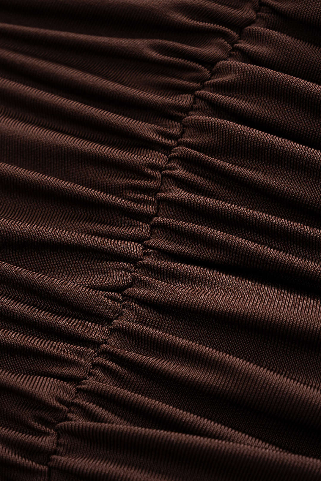 Mesh metallic maxijurk met ruches en open rug