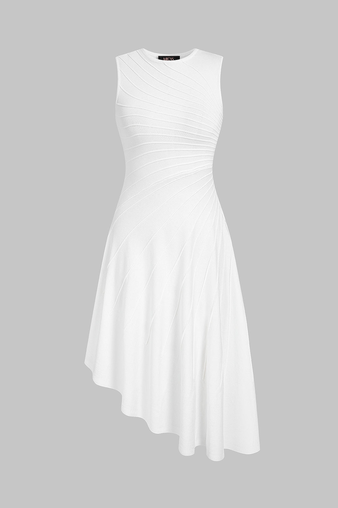 Gebreide asymmetrische midijurk met ronde hals