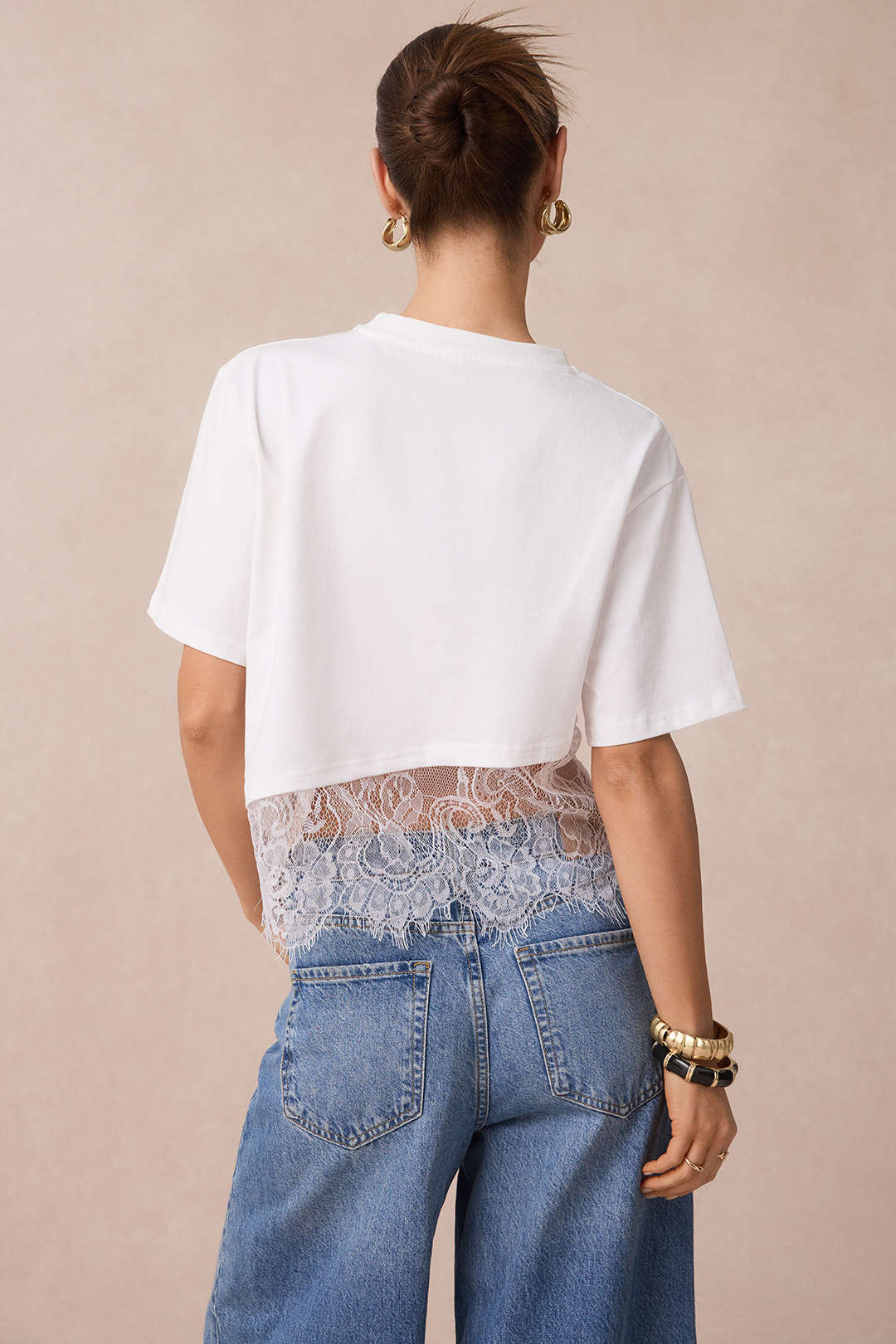 Patchwork T-shirt met kant, ronde hals en korte mouwen