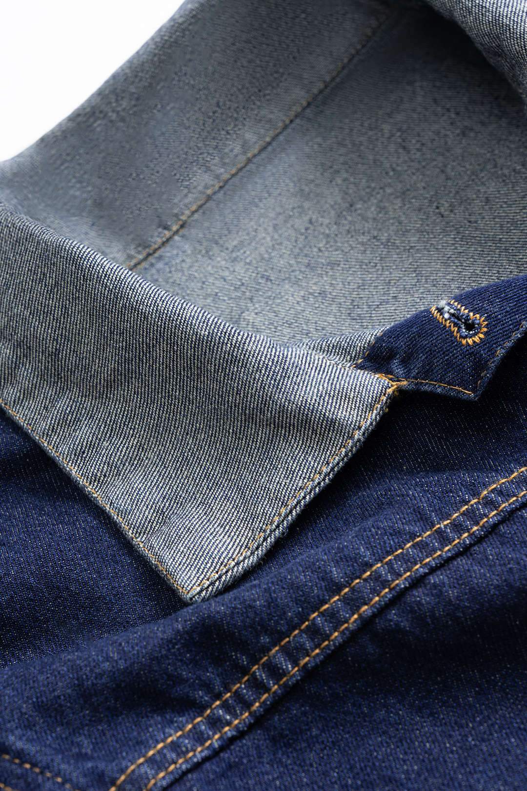Denim patchwork item met knoopjes