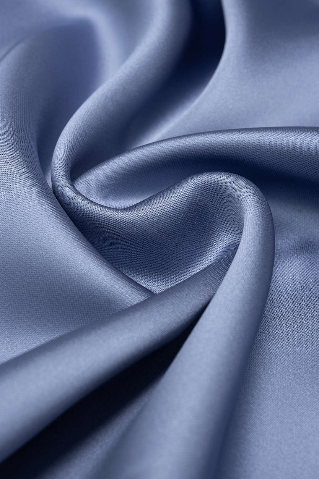 Satijnen asymmetrische minijurk met drapering