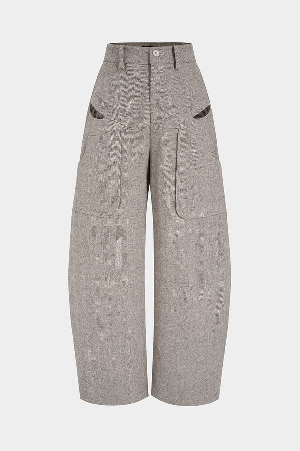 Broek met uitsnijding en zakken