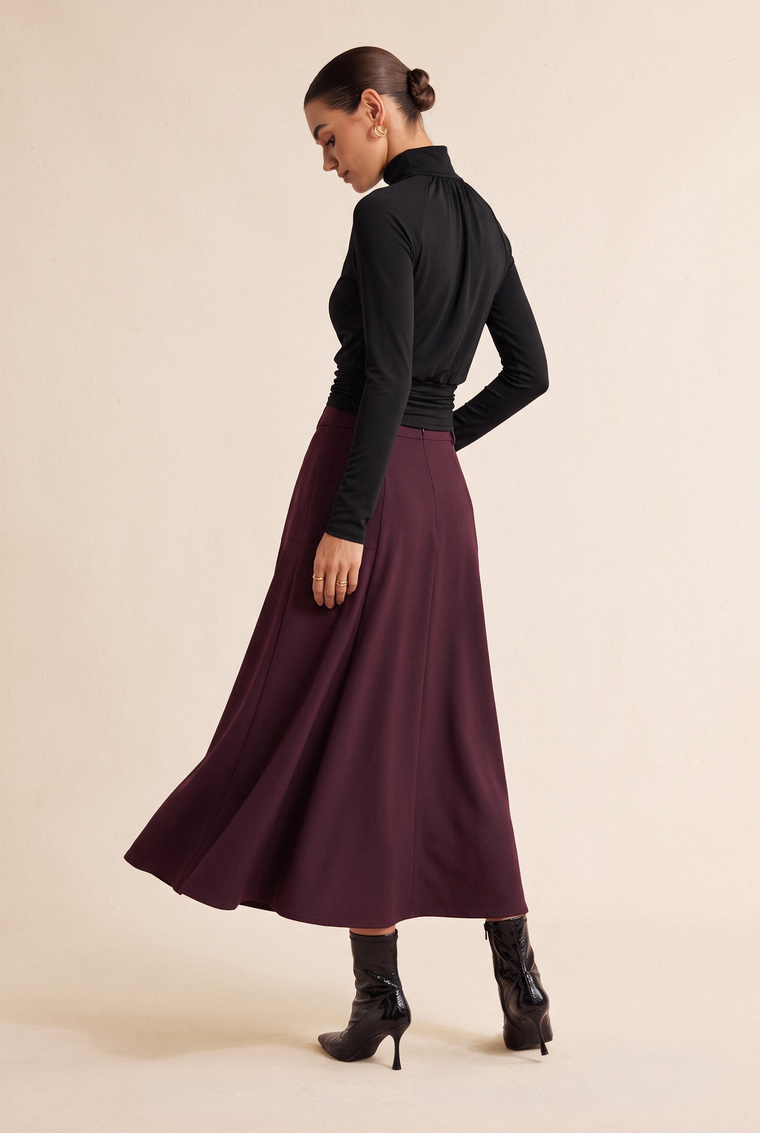 Metallic midirok met knoopjes en hoge taille